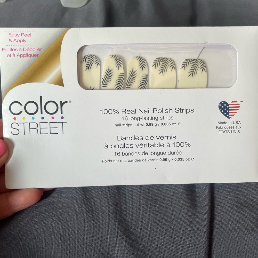 Color Street Cream and Black Leaf Nail Strips